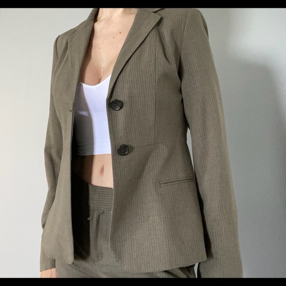 Banana Republic | Dress Pants | Size 2 | Martin Fit - Picture 3 of 7